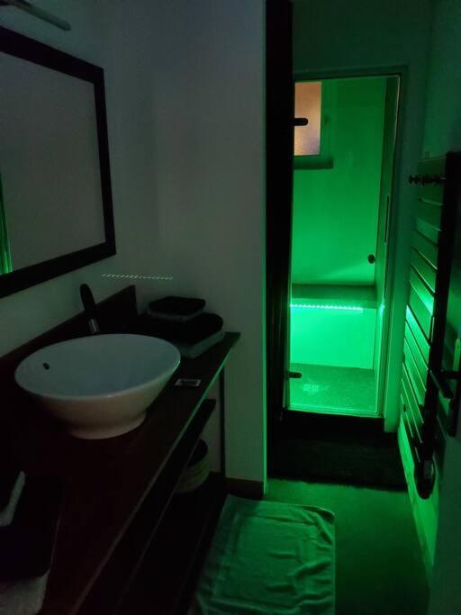 Le Spa Parmentine, Jacuzzi Hammam Villa Rochefort  Exteriör bild